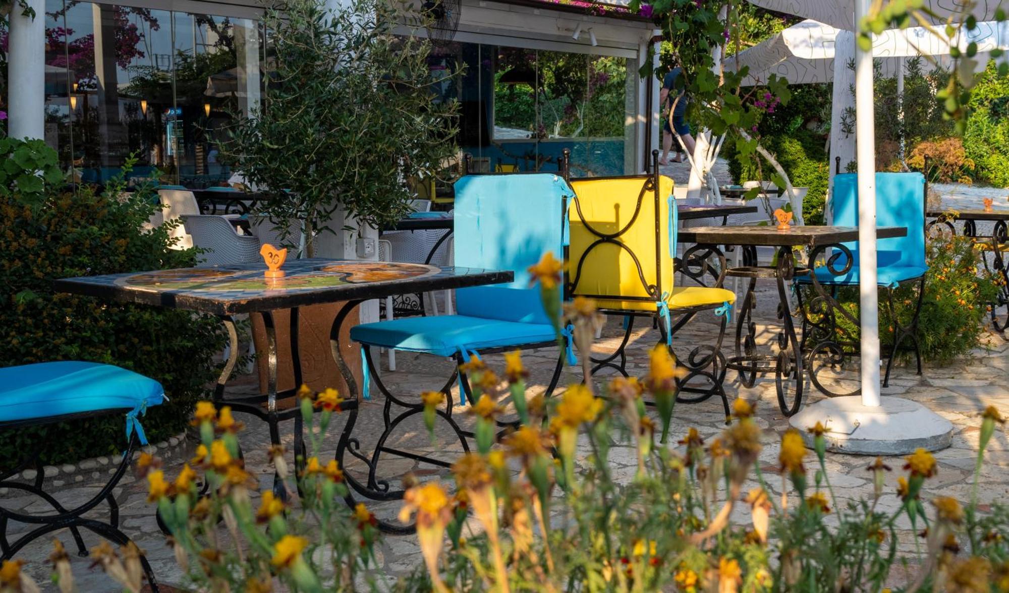 Bougainville Bay Apartments Саранде Екстериор снимка