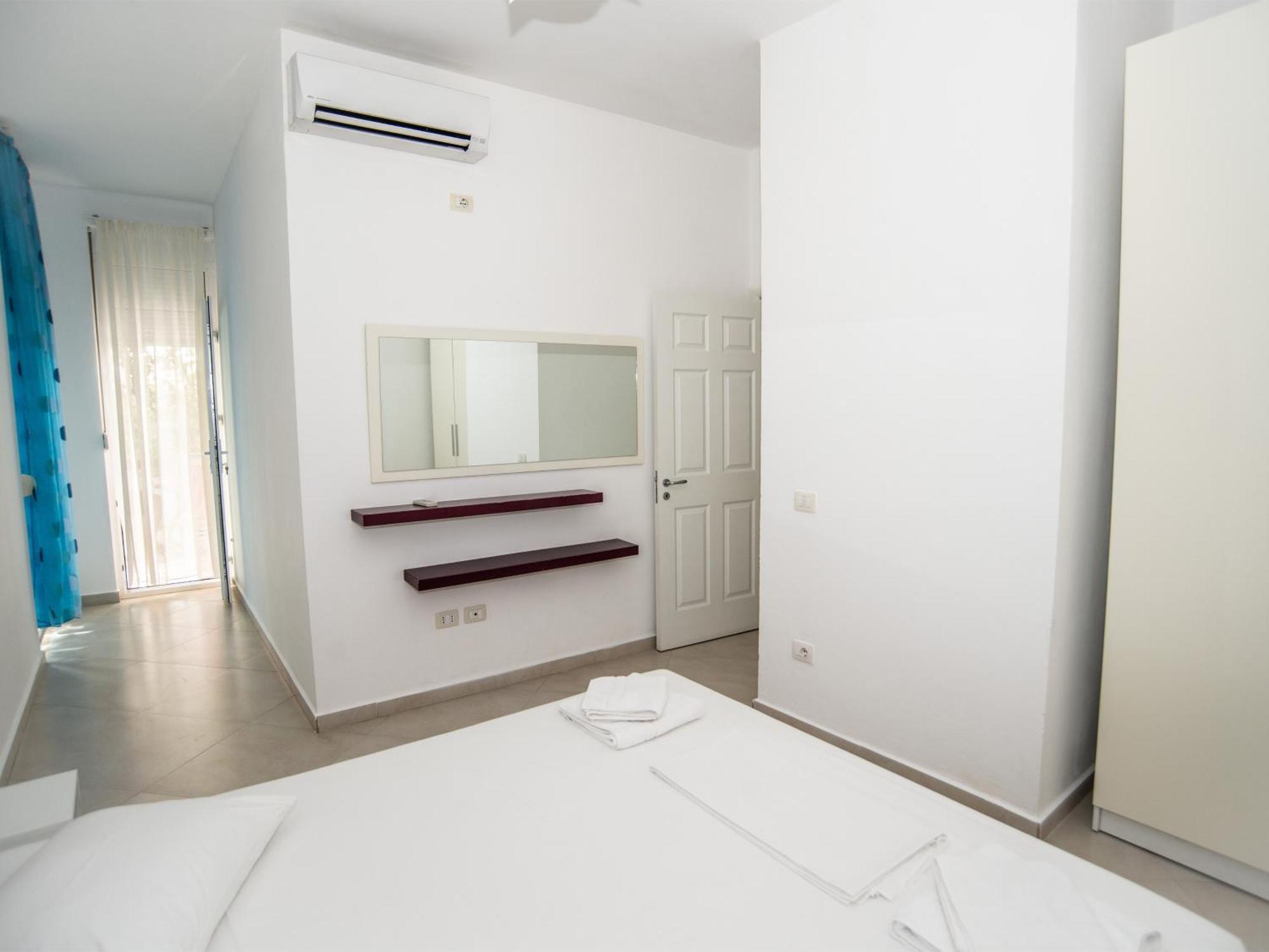 Bougainville Bay Apartments Саранде Стая снимка